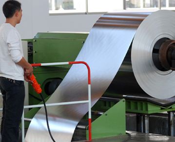 What Are The Advantages Of Iron Boxes Compared To Paper Boxes?